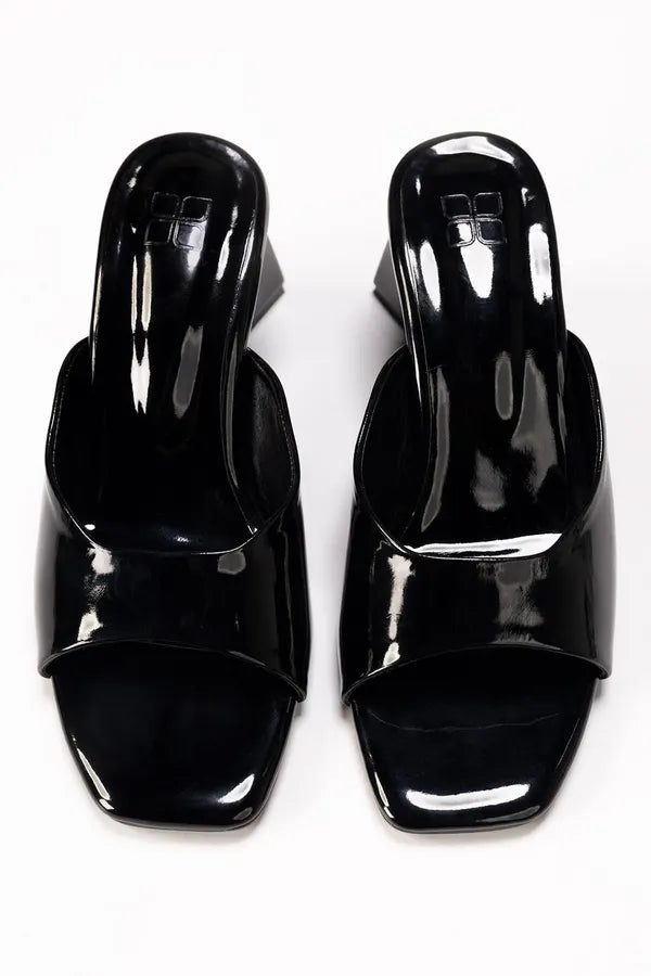 Women Black Heels