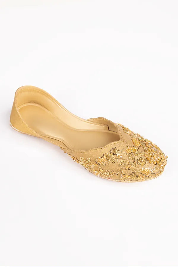 Women Golden Khussa